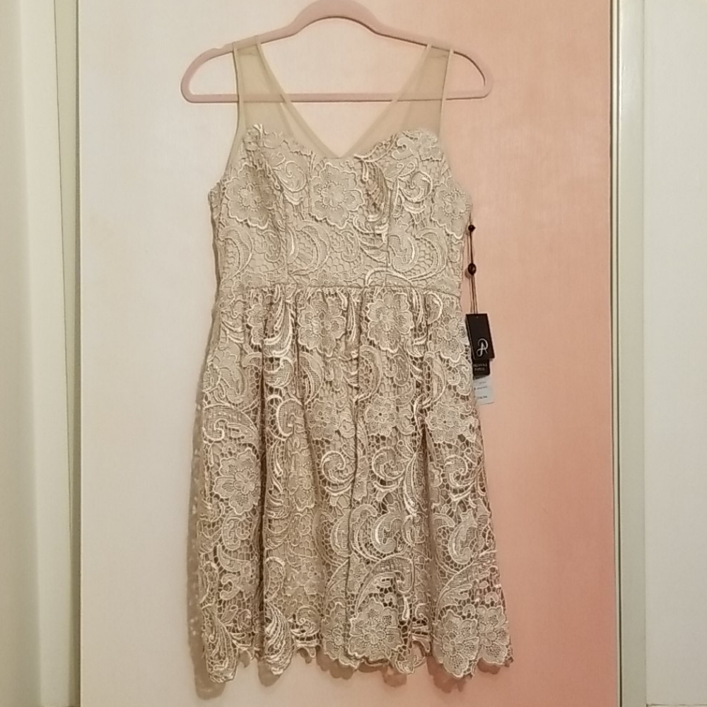 ADRIANNA PAPELL Champagne Dress